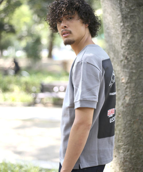 Denime（ドゥニーム）の「スーベニア柄半袖スウェット（スウェット・メンズ・グレー/オートミール・LARGE/MEDIUM/X-LARGE）」の11枚目の写真