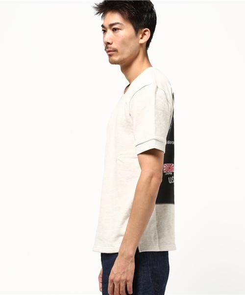 Denime（ドゥニーム）の「スーベニア柄半袖スウェット（スウェット・メンズ・グレー/オートミール・LARGE/MEDIUM/X-LARGE）」の5枚目の写真