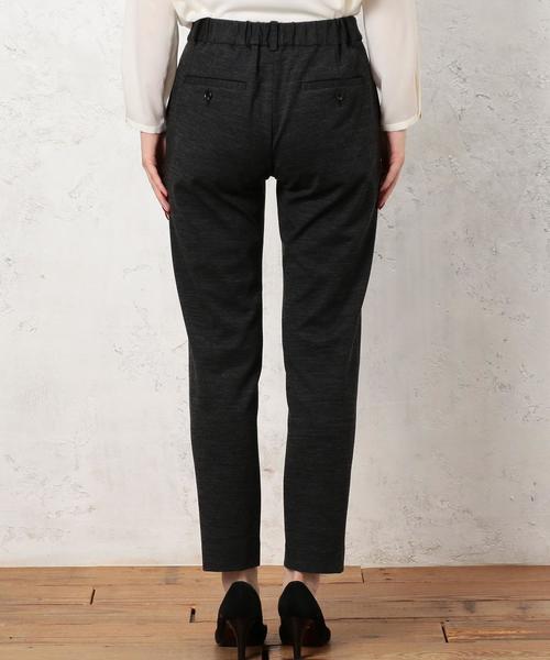 green label relaxing（グリーンレーベルリラクシング）の「[手洗い可能/ポンチ]◆CR テーパードパンツ（スラックス・レディース・ダークグレー/ブラック・34/36/44/42/40/38/46）」の3枚目の写真