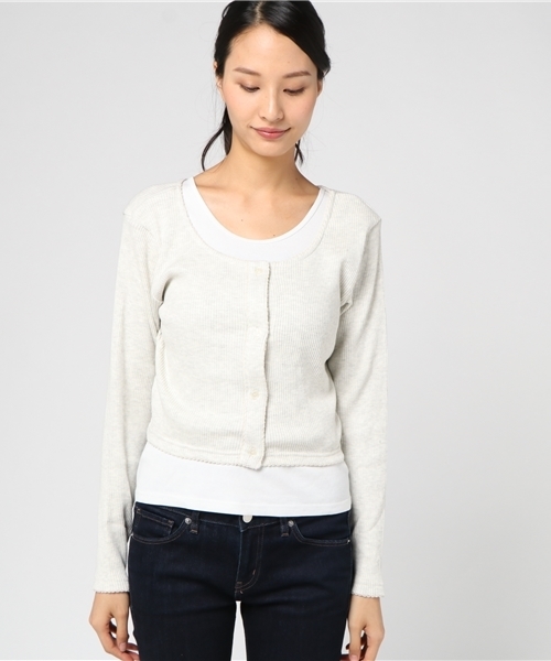 LOWRYS FARM(ローリーズファーム)の「テレコマエボタンLS 770486 (Tシャツ/カットソー・レディース・アイボリー/ネイビー/パープル/ブルー・MEDIUM/LARGE)」の5枚目の写真