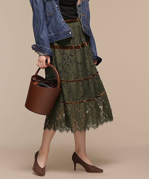 NANO universe(ナノユニバース)の「ベルベット切替レーススカート(スカート・レディース・ネイビー/カーキ・38/36)」の3枚目の写真