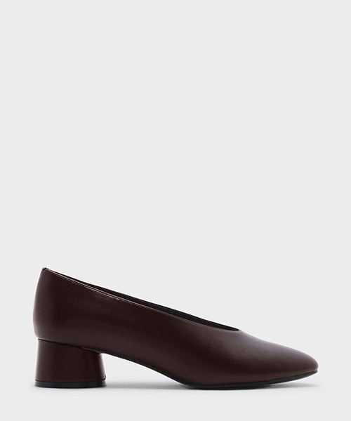 CHARLES & KEITH(チャールズ & キース)の「ベーシックパンプス / BASIC PUMPS(パンプス・レディース・ブラック/ベージュ/バーガンディー・22.5cm/23.5cm/23cm/24.5cm/25cm)」の3枚目の写真