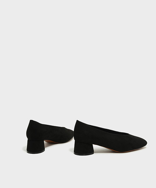 CHARLES & KEITH(チャールズ & キース)の「ベーシックパンプス / BASIC PUMPS(パンプス・レディース・ブラック/ベージュ/バーガンディー・22.5cm/23.5cm/23cm/24.5cm/25cm)」の18枚目の写真