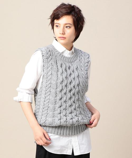 BEAUTY&YOUTH UNITED ARROWS(ビューティーアンドユースユナイテッドアローズ)の「BY ウールケーブルベスト ◆(ベスト・レディース・オフホワイト/ライトグレー・FREE)」の2枚目の写真