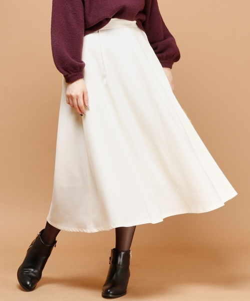 natural couture(ナチュラルクチュール)の「タックロングスカート(スカート・レディース・パープル/アイボリー/テラコッタ・FREE)」の2枚目の写真