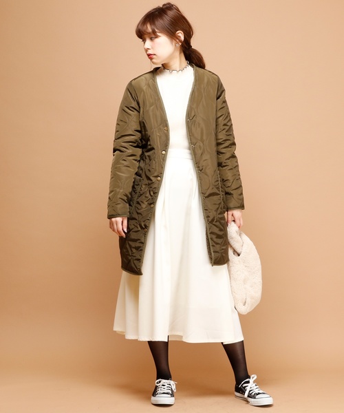 natural couture(ナチュラルクチュール)の「タックロングスカート(スカート・レディース・パープル/アイボリー/テラコッタ・FREE)」の5枚目の写真