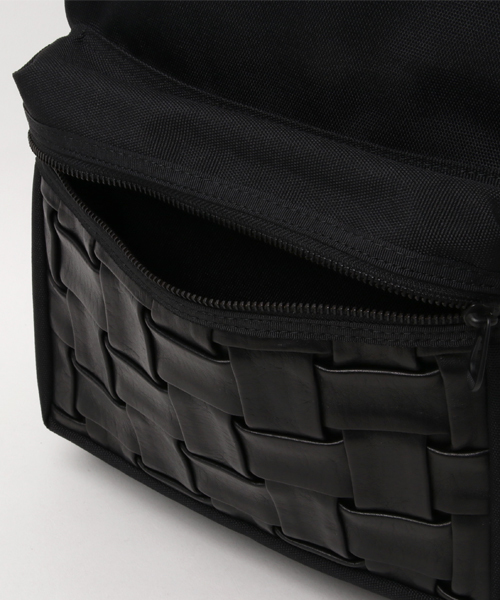 CARRYNEST(キャリーネスト)の「【CARRYNEST】O BACK NEST GENUINE LEATHER(バックパック/リュック・メンズ・ブラック・FREE)」の5枚目の写真