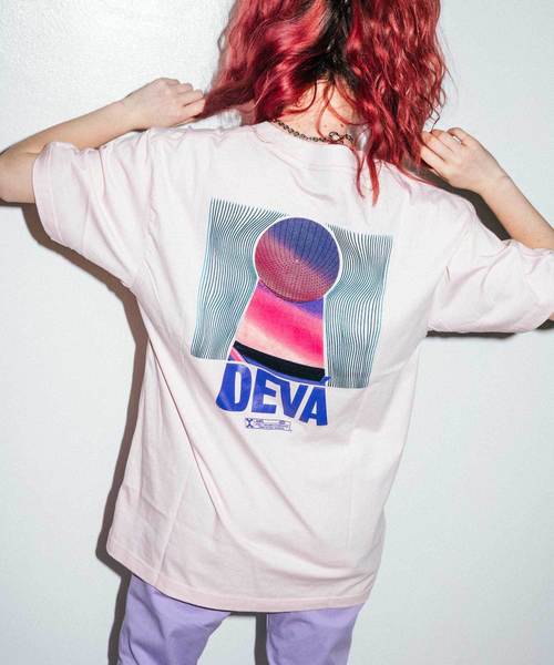 X-girl（エックスガール）の「DEVA STATES x X-girl SST DREAMY（Tシャツ/カットソー・レディース・ホワイト/ブラック/ピンク・ONE SIZE）」の3枚目の写真