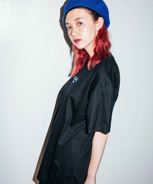 X-girl（エックスガール）の「DEVA STATES x X-girl SST DREAMY（Tシャツ/カットソー・レディース・ホワイト/ブラック/ピンク・ONE SIZE）」の5枚目の写真