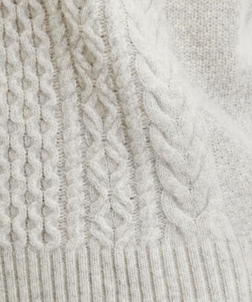 green label relaxing（グリーンレーベルリラクシング）の「SC ハミルトン アラン クルーネック ニット ◆（ニット/セーター・レディース・ライトグレー/ネイビー/オフホワイト/ピンク/イエロー/ライラック・40/38）」の13枚目の写真