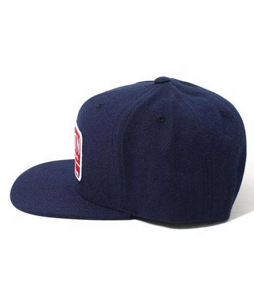 BEAMS(ビームス)の「BRIXTON / Axle(キャップ・メンズ・ブラック/ネイビー・ONE SIZE)」の3枚目の写真