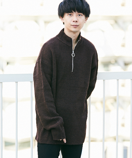 kutir（クティール）の「ワッフルニットハーフジップビッグトップス（ニット/セーター・メンズ・ホワイト/ブラック/ダークブラウン/ベージュ・MEDIUM/LARGE）」の4枚目の写真