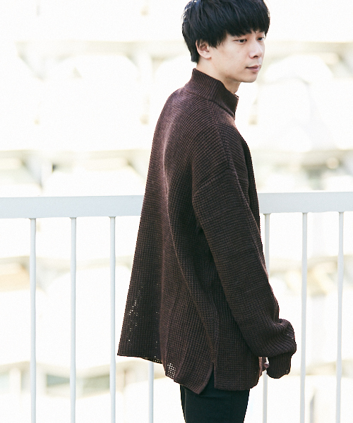 kutir（クティール）の「ワッフルニットハーフジップビッグトップス（ニット/セーター・メンズ・ホワイト/ブラック/ダークブラウン/ベージュ・MEDIUM/LARGE）」の10枚目の写真