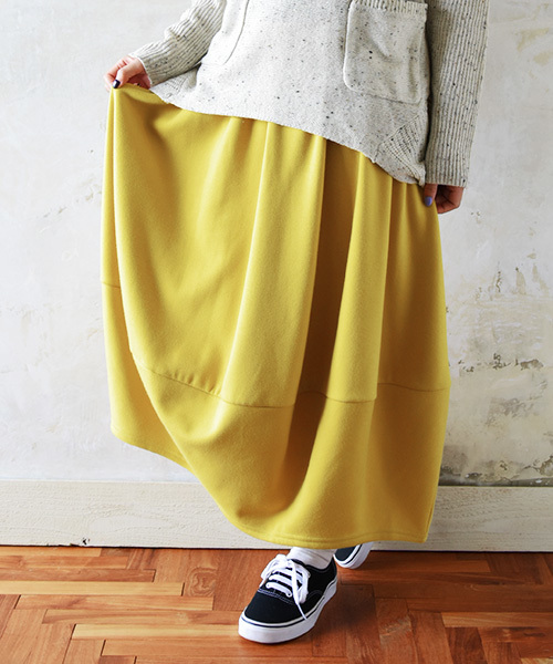 and it_(アンドイット)の「あったか裏起毛ふんわりバルーンスカート(スカート・レディース・ブラック/ネイビー/モカ/杢グレー/キャメル/マスタード/ワイン/カーキ/チャコールグレー/ブラウン・M/L/M-Long/L-Long)」の8枚目の写真