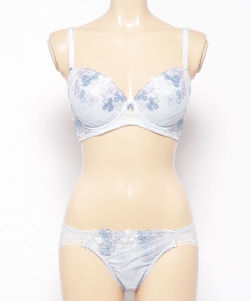 AMOSTYLE BY Triumph（アモスタイルバイトリンプ）の「ハイドレンシア柄レース ブラ＆ショーツセット【B,C,Dカップ】AMST WHU +Mini39-49（ブラ&ショーツ・レディース・ピンク/イエロー/ブルー・B65/B70/C70/D70/B75/C65/C75/D65/D75）」の13枚目の写真