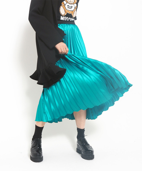 Narcissus(ナルシス)の「【cheap!!by vaNite】サテンプリーツスカート(スカート・レディース・ブラック/パープル/ピンク/シルバー/グリーン・FREE)」の22枚目の写真