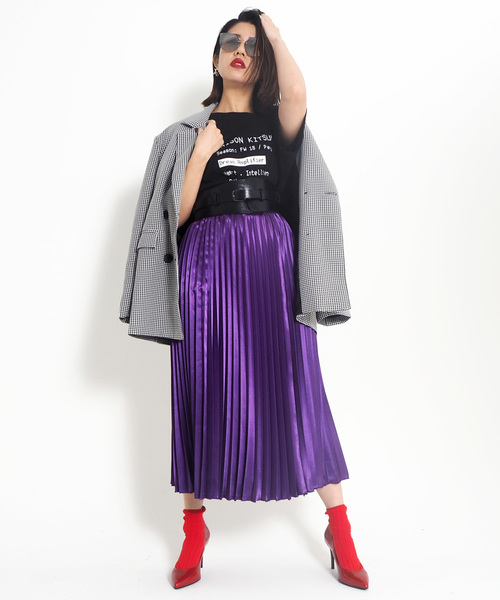 Narcissus(ナルシス)の「【cheap!!by vaNite】サテンプリーツスカート(スカート・レディース・ブラック/パープル/ピンク/シルバー/グリーン・FREE)」の10枚目の写真