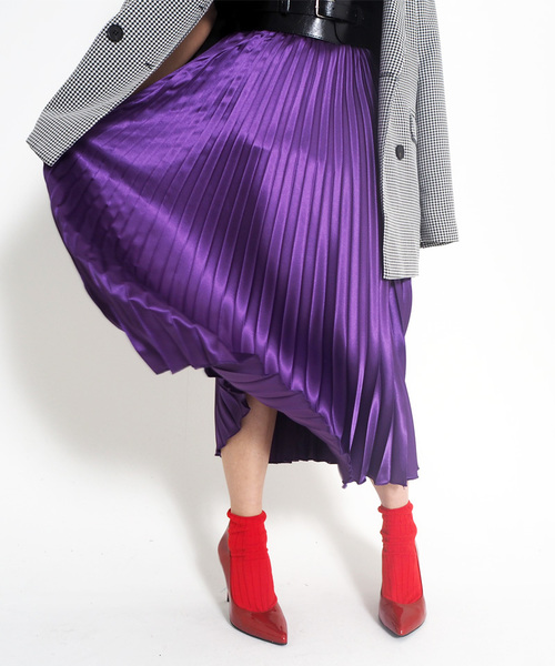 Narcissus(ナルシス)の「【cheap!!by vaNite】サテンプリーツスカート(スカート・レディース・ブラック/パープル/ピンク/シルバー/グリーン・FREE)」の8枚目の写真