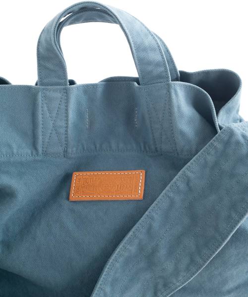 Butler Verner Sails(バトラーヴァーナーセイルス)の「反応染ポストマンショルダー(ショルダーバッグ・メンズ・ネイビー/ブルー系その他/キャメル・FREE)」の14枚目の写真