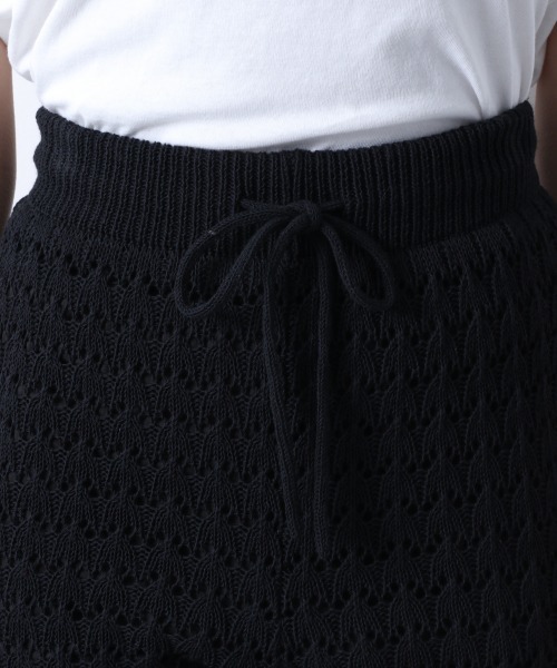 Heather（ヘザー）の「スカシガラニットパンツ　885225（その他パンツ・レディース・ブラック/アイボリー/ブルー系その他/レッド系その他・FREE）」の5枚目の写真