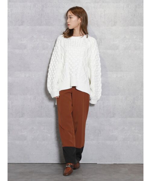 dazzlin(ダズリン)の「ケーブルカジュアルニットップス(ニット/セーター・レディース・オフホワイト/ブラック・FREE)」の5枚目の写真