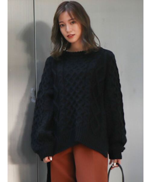 dazzlin(ダズリン)の「ケーブルカジュアルニットップス(ニット/セーター・レディース・オフホワイト/ブラック・FREE)」の18枚目の写真