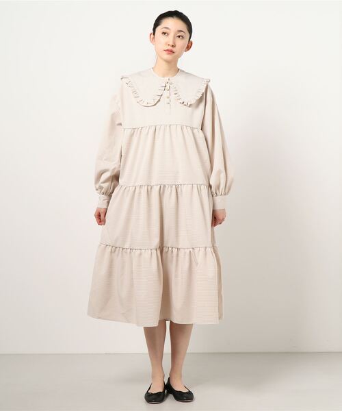 WC（ダブル シー）の「WC/ビックカラーティアードロングスリーブワンピース（ワンピース・レディース・ブラック/ブラック系その他/ベージュ系その他・FREE）」の11枚目の写真