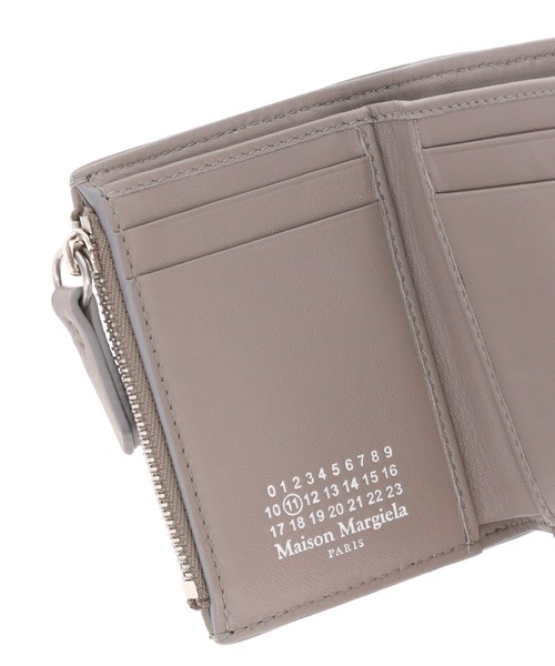 追跡【Maison Margiela】キルティングレザーウォレットスモール Maison Margiela（メゾンマルジェラ）の「Maison Margiela