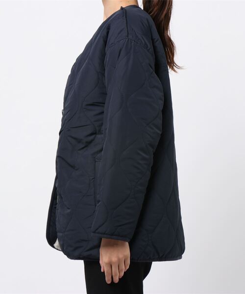 n'ee-ne(ネーネ)の「リバーシブル ボア×キルティングブルゾン(ブルゾン・レディース・ブラック/カーキ/ベージュ/ネイビー・L/M)」の14枚目の写真