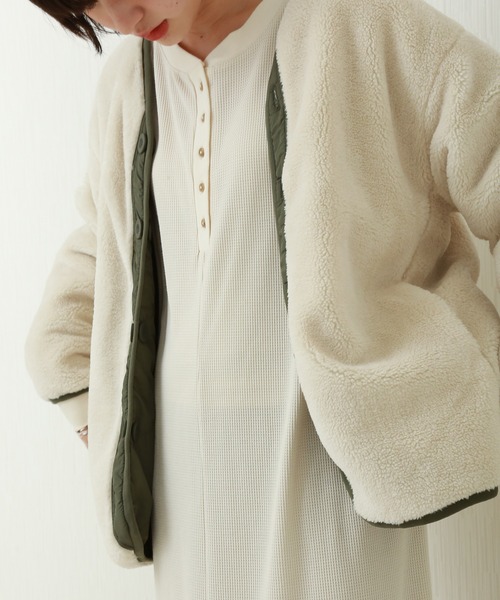 n'ee-ne(ネーネ)の「リバーシブル ボア×キルティングブルゾン(ブルゾン・レディース・ブラック/カーキ/ベージュ/ネイビー・L/M)」の16枚目の写真