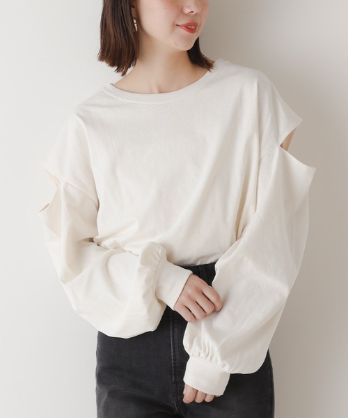 Chico（チコ）の「オープンショルダールーズロンT（Tシャツ/カットソー・レディース・アイボリー/ブラック/チャコール/ライトベージュ・FREE）」の5枚目の写真