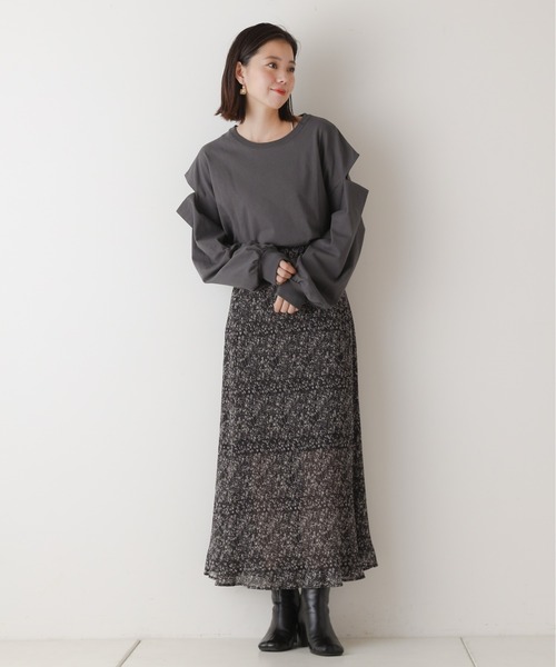 Chico（チコ）の「オープンショルダールーズロンT（Tシャツ/カットソー・レディース・アイボリー/ブラック/チャコール/ライトベージュ・FREE）」の16枚目の写真