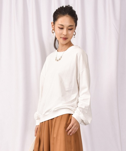 LEAD(リード)の「綿コットン100%シンプル長袖カットソートップス TOPS(Tシャツ/カットソー・レディース・ブラック/ネイビー/オフホワイト/カーキ/キャメル/ライトアッシュグレー・FREE)」の1枚目の写真