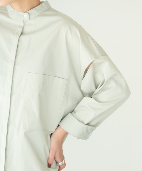 Solace（ソレイス）の「ショルダースリットバンドカラーシャツ/solace（シャツ/ブラウス・レディース・ホワイト/ブルー/グリーン・FREE）」の12枚目の写真