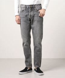 SCOTCH&SODA（スコッチアンドソーダ）の「ストレートグレイ