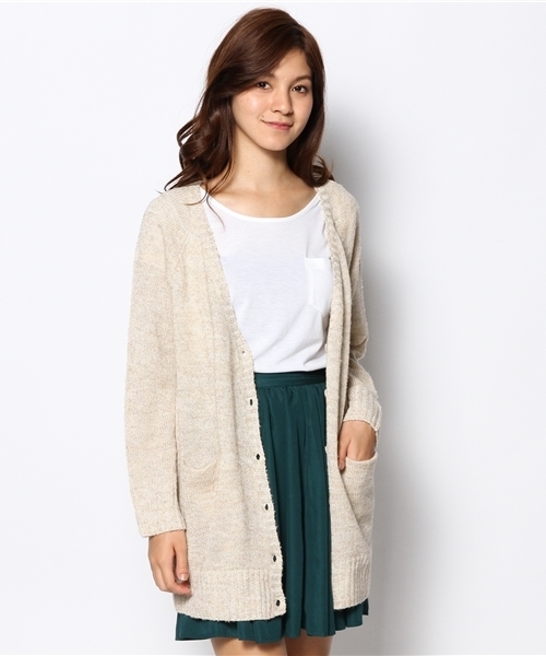 LBC(エルビーシー)の「7G杢ブークレービッグカーディガン(カーディガン/ボレロ・レディース・オフホワイト/アッシュグレー/ワインレッド・MEDIUM)」の11枚目の写真