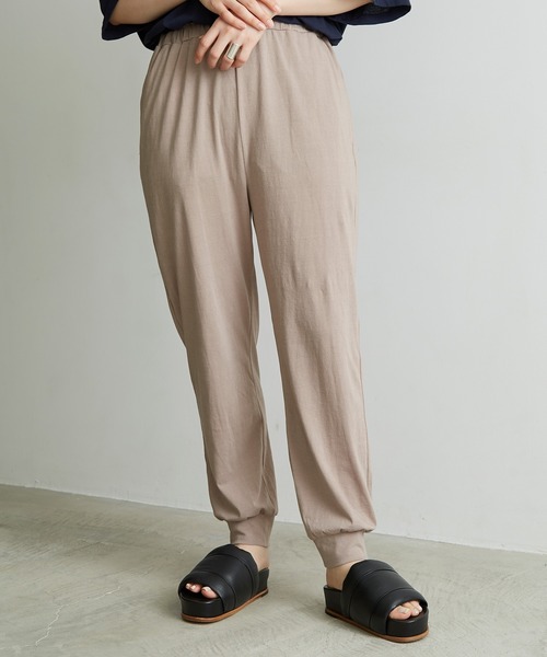 note et silence （ノートエシロンス）の「◇ハイト天竺ハイウェット　ルーズイージーパンツ（その他パンツ・レディース・グレー/ブルー/ホワイト/チャコールグレー・FREE）」の5枚目の写真