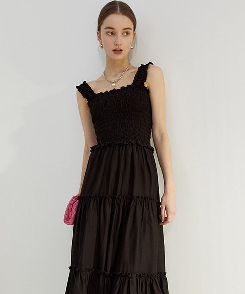 Fano Studios】Square collar no sleeve & pleated skirt FC21S125