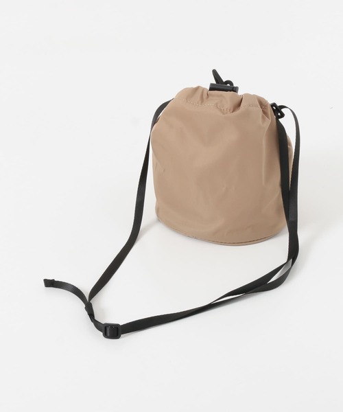 FRANKLIN & MARSHALL（フランクリンマーシャル）の「F&M 巾着バッグ（ショルダーバッグ・メンズ・オレンジ/ベージュ/ブラック・-）」の12枚目の写真