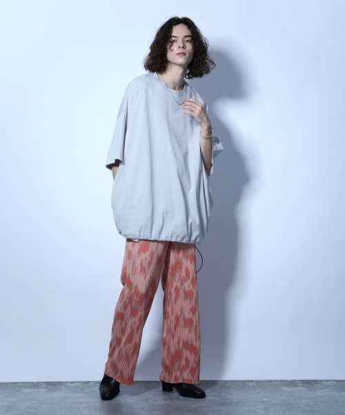 HARE(ハレ)の「アブストラクトストライププリーツパンツ(HARE)(その他パンツ・メンズ・ホワイト系その他/ブラック系その他/レッド系その他・FREE)」の8枚目の写真