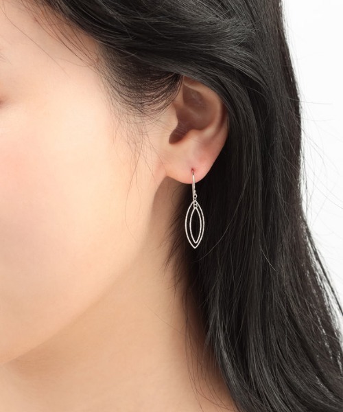 BLOOM（ブルーム）の「K10 ホワイトゴールド ピアス BLOOM/ブルーム