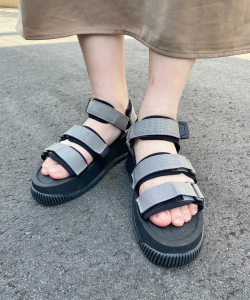 nemne store(ネンネストア)の「まったりするバックルベルトスポサン(サンダル・レディース・ホワイト/ブラック/グレー/カーキ・SMALL/MEDIUM/LARGE)」の14枚目の写真