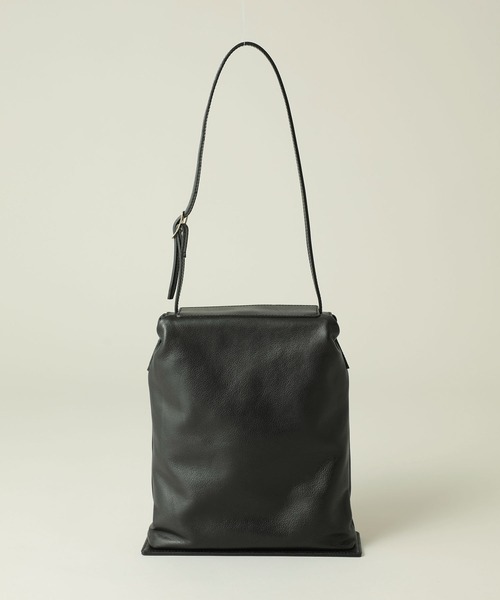 MARROW（マロウ）の「【MARROW(マロー)】ソフトボックス/MA-AC1301（ショルダーバッグ・レディース・ブラック/アイボリー・FREE）」の2枚目の写真