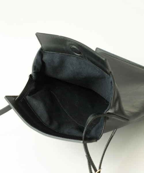 MARROW（マロウ）の「【MARROW(マロー)】ソフトボックス/MA-AC1301（ショルダーバッグ・レディース・ブラック/アイボリー・FREE）」の9枚目の写真