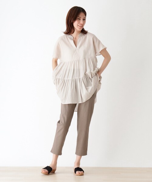 SHOO・LA・RUE（シューラルー）の「◆【SS-4L】ひんやり麻混ストレッチベイカーパンツ（その他パンツ・レディース・カーキ/サンドベージュ/ダークネイビー・10/01/02/03/04/05/06）」の17枚目の写真