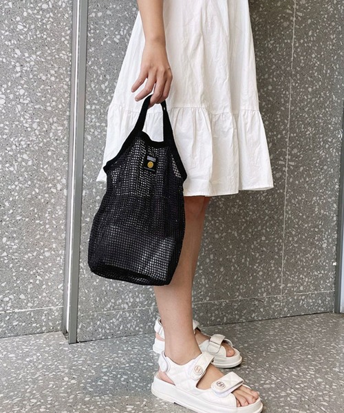 shopnikoniko（ショップニコニコ）の「軽量メッシュバッグ（ハンドバッグ・レディース・アイボリー/ピンク/ブルー/ブラック・フリー）」の5枚目の写真