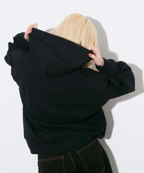 X-girl（エックスガール）の「THICK RUBBER MILLS LOGO SWEAT HOODIE（パーカー・レディース・ライトブルー/ブラック/ベージュ/パープル・S/M/L/XL）」の6枚目の写真