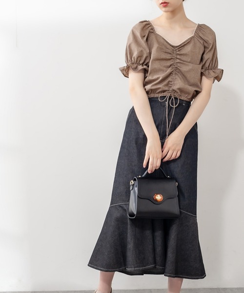 OLIVE des OLIVE（オリーブデオリーブ）の「多幸感クロップド胸くしゅブラウス（シャツ/ブラウス・レディース・ブラウン/オフホワイト/サックスブルー・FREE）」の9枚目の写真