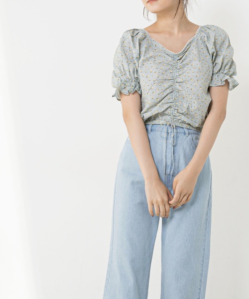 OLIVE des OLIVE（オリーブデオリーブ）の「多幸感クロップド胸くしゅブラウス（シャツ/ブラウス・レディース・ブラウン/オフホワイト/サックスブルー・FREE）」の13枚目の写真