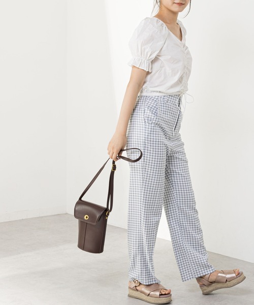 OLIVE des OLIVE（オリーブデオリーブ）の「多幸感クロップド胸くしゅブラウス（シャツ/ブラウス・レディース・ブラウン/オフホワイト/サックスブルー・FREE）」の19枚目の写真